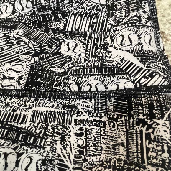 Lululemon Wunder Under Leggings 4 - Picture 2 of 5